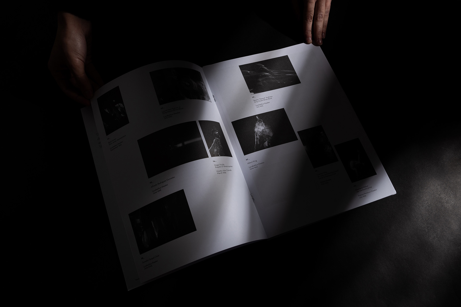 Loonatiks_Design_Crew_Jazz_Giannis-Skoulas_Brochure_Spread