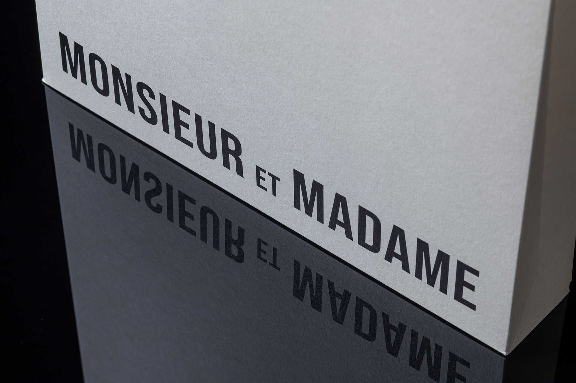 Loonatiks_Design_Crew_Monsieur_et_Madame_Bag_Closeup