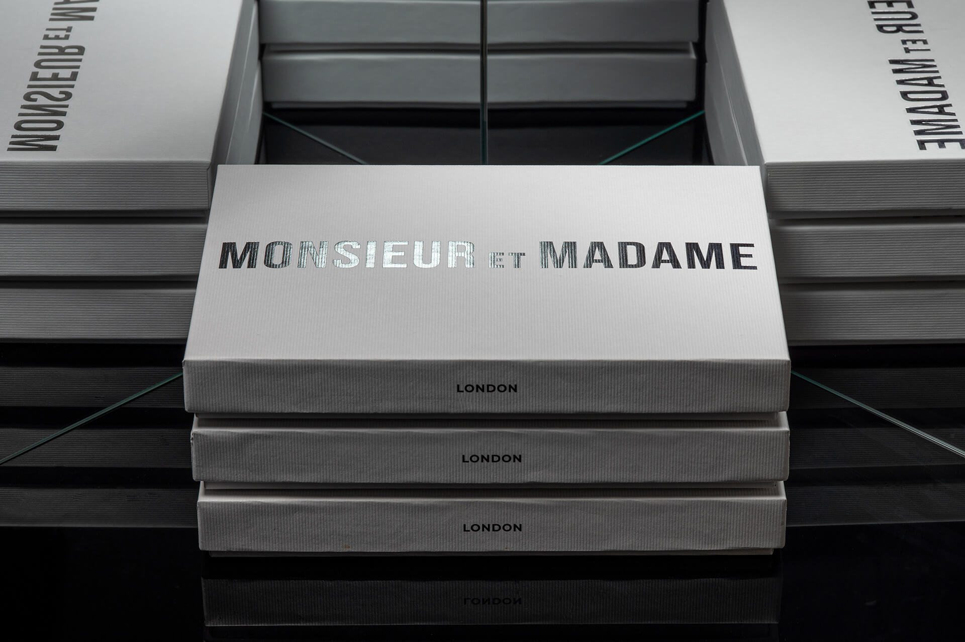 Loonatiks_Design_Crew_Monsieur_et_Madame_Box_1