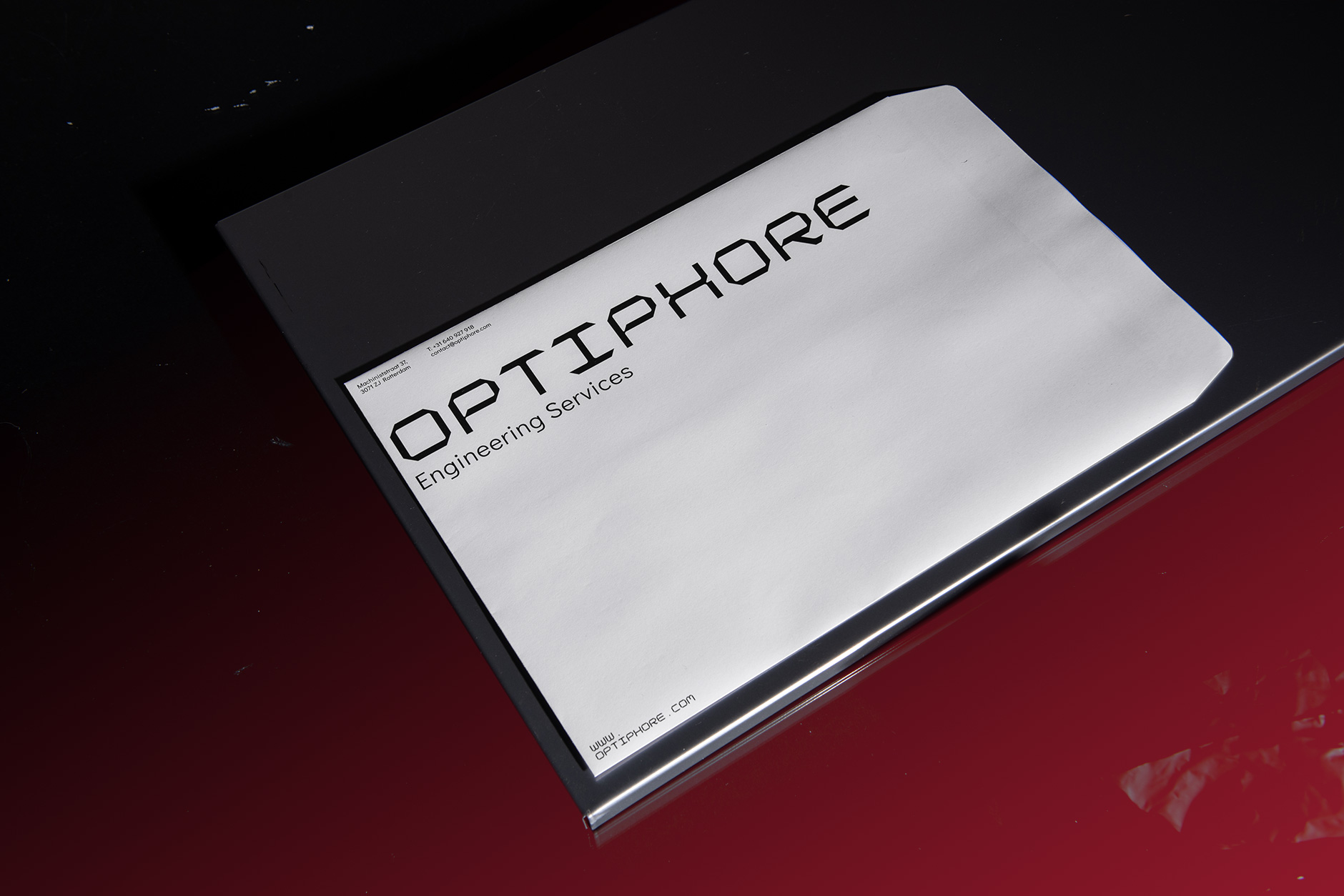 Loonatiks_Design_Crew_Optiphore_A4_Envelope